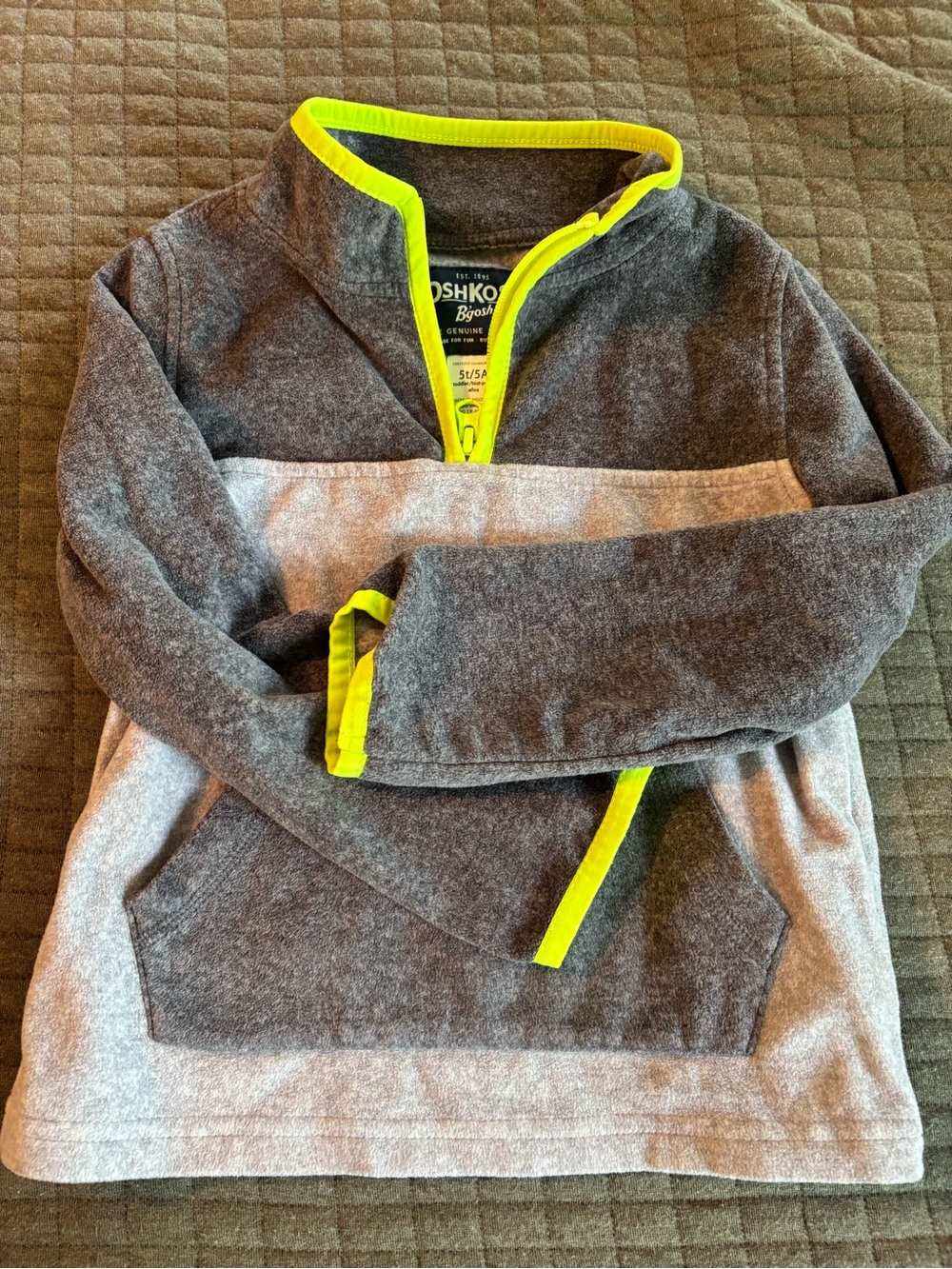 OshKosh BGosh - Gray & Neon Yellow Quarter-Zip Fleece Pullover size 5T - Picture 2 of 5